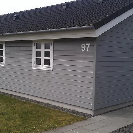 Ferieby - Torpet 97 * Hovborg